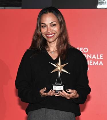 Turin, Italy Zoe Saldana receives the Stella della Mole Award at the National Museum of Cinema In the photo:Zoe Saldana Stella della Mole Award  Copyright: xNickxZonnax xipa-agency.netx xNickxZonnax IPA_Agency_IPA52044343
