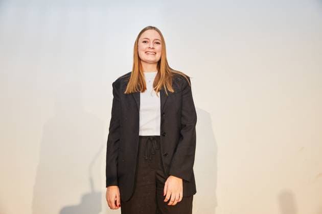 Reporterinnen Preis 2024 Award ceremony in the disused Cank department store in Berlin Neukölln Pictured is the winner of the Newcomer category, Sophie Sommer Name of the report I can still feel his hands on me