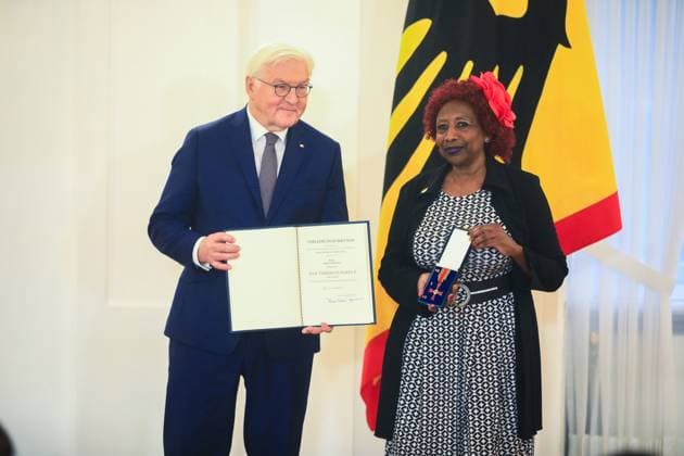 Awarding of the Order of Merit for the Day of Honorary Office Berlin, 4 12 2024 Federal President FRank Walter Steinmeier and Asha Noppeney, Eckersdorf Bavaria at the awarding of the Order of Merit for the Day of Honorary Office Berlin Germany Copyright: xPictureteamx