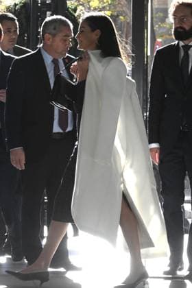 Queen Letizia presides over the commemoration of the 35th anniversary of El Mundo Queen Letizia on her arrival at the commemoration of the 35th anniversary of El Mundo and delivery of the XXII edition of the International Awards of El Mundo , on December 5, 2024, in Madrid Spain FAMOUS ANNIVERSARY EL MUNDO QUEEN José José Madrid Madrid Madrid Spain  Copyright: xJosÃ xOlivax 6387744
