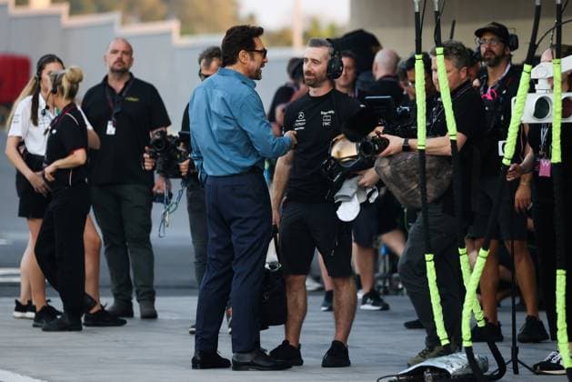 December 5, 2024, Abu Dhabi, United Arab Emirates: Actor Javier Bardema is seen outside a garage of the fictional Apex APXGP F1 team in the upcoming F1 movie directed by Joseph Kosinski, ahead of Formula 1 Abu Dhabi Grand Prix at Yas Marina Circuit on December 5th, 2024 in Abu Dhabi, United Arab Emirates. Abu Dhabi United Arab Emirates - ZUMAz156 20241205_zip_z156_041 Copyright: xBeataxZawrzelx