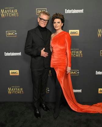 AMC s Anne Rice s Mayfair Witches S2 Red Carpet 05 December 2024 - Hollywood, California - Harry Hamlin and Lisa Rinna. AMC s Anne Rice s Mayfair Witches S2 Red Carpet at Masonic Lodge at Hollywood Forever Cemeter. Photo Credit: Billy Bennight AdMedia Hollywood California United States EDITORIAL USE ONLY  Copyright: xx BillyxBennightx admphotostwo905929