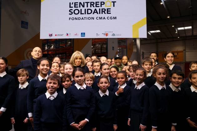 News Themen der Woche KW49 News Bilder des Tages Entrepôt Solidaire inauguration avec Brigitte Macron PHOTOPQR LA PROVENCE Nicolas VALLAURI Marseille 06 12 2024 Press visit and inauguration of the CMA CGM Foundations Solidarity Warehouse, located on the Arenc logistics platform in Marseille En présence de Brigitte Macron épouse du président de la République et Soprano chanteur marseillais Marseille, France, dec 6th 2024 Press visit and inauguration of the CMA CGM Foundations Solidarity Warehouse, located on the Arenc logistics platform in Marseille with Brigitte Macron, wife of french president Marseille BdR France  Copyright: xPHOTOPQR LAxPROVENCE MAXPPPxNicolasxVALLAURIx 20241206PVL9754 20241206PVL9754