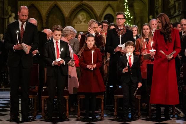 Bilder des Jahres 2024, Entertainment 12 Dezember Entertainment Themen der Woche KW49 The Together at Christmas Carol Service The Prince and Princess of Wales, and other members of the Royal Family, attend the Together At Christmas Carol Service at Westminster Abbey, London, UK, on the 6th December 2024. Picture by Aaron Chown WPA-Pool London Westminster Abbey London United Kingdom  WHA-0777