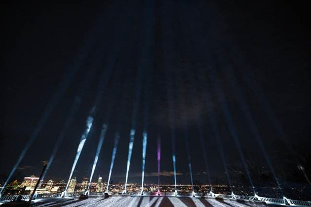 December 6, 2024, Montreal, Pq, Canada: Fifteen beams of light are projected into the sky following a ceremony to honour the victims of the 1989 Polytechnique massacre in Montreal, Friday, December 6, 2024. Today marks the 35th anniversary of the shooting rampage that left 14 women dead. Montreal Canada  - ZUMAc35_ 20241206_zaf_c35_087 Copyright: xGrahamxHughesx