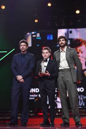 Marrakech Closing Ceremony Santiago Mitre, poses with Director Damian Kocur as he receives the award for Under the Volcano and Jacob Elordi during the Closing Ceremony during the 21st Marrakech International Film Festival in Marrakech, Morocco on December 07, 2024. Photo by Aurore Marechal ABACAPRESS.COM Marrakech Morocco  Copyright: xMarechalxAurore ABACAx