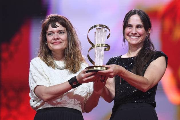 Marrakech Closing Ceremony Mercedes Cordova and Director Silvina Schnicer receive the award for The Cottage attending the Closing Ceremony during the 21st Marrakech International Film Festival in Marrakech, Morocco on December 07, 2024. Photo by Aurore Marechal ABACAPRESS.COM Marrakech Morocco  Copyright: xMarechalxAurore ABACAx