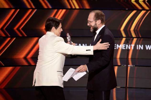 Isabella Rossellini and Ralph Fiennes at the presentation of the 37 European Film Awards 2024 at the Lucerne Culture and Convention Center Lucerne, 07 12 2024 Foto:xS.xGabschx xFuturexImagex efa_4343