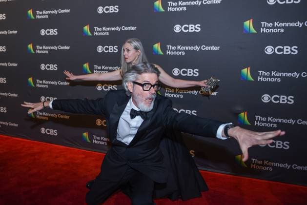 Entertainment Themen der Woche KW49 Entertainment Bilder des Tages Mo and Cher Willems attend the 47th Annual Kennedy Center Honors Red Carpet at the Kennedy Center in Washington, DC on Sunday, December 8, 2024.  WAP20241208006 ANNABELLExGORDON