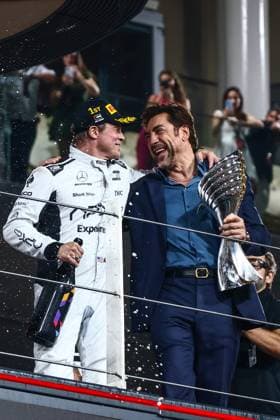 December 8, 2024, Abu Dhabi, United Arab Emirates: Actor Javier Bardem and Brad Pitt, actor playing Sonny Hayes, a driver of the fictional Apex APXGP F1 team in the upcoming F1 movie by Joseph Kosinski are filming a scene during Formula 1 Abu Dhabi Grand Prix at Yas Marina Circuit. Abu Dhabi United Arab Emirates - ZUMAz156 20241208_zip_z156_131 Copyright: xBeataxZawrzelx
