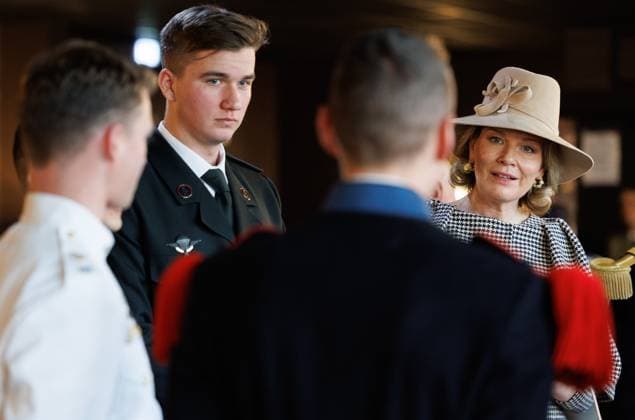 Entertainment Themen der Woche KW50 Entertainment Bilder des Tages Prince Gabriel, Queen Mathilde of Belgium and pictured during a royal visit to the Saint-Cyr Military Academy (AMSCC), in the Coetquidan military camp, in Guer, Brittany region, France, Monday 09 December 2024. The AMSCC is the largest military academy for officer candidates in France. The school collaborates with the Royal Military School for student exchange through the European Erasmus+ program.  BENOITxDOPPAGNE 107775129