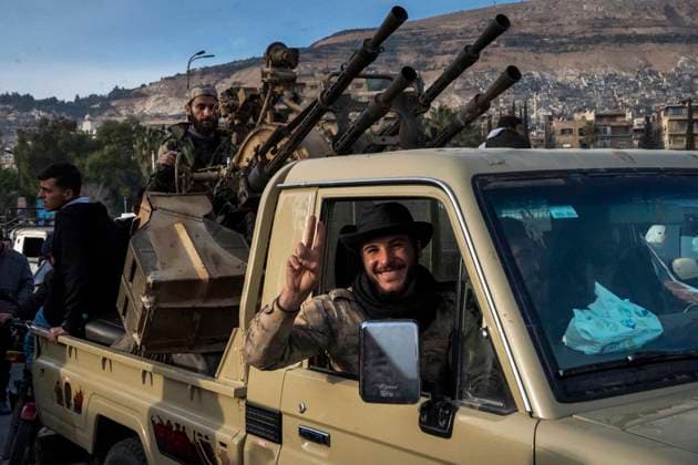News Themen der Woche KW50 News Bilder des Tages Syria After Assad Rule Rebel fighters are present on the Umayyad Square in Damascus as people gathered to celebrate the end of the 54 year Assad family rule. December 10 2024. Damascus Dimashq Syria Copyright: xNaelxChahinex