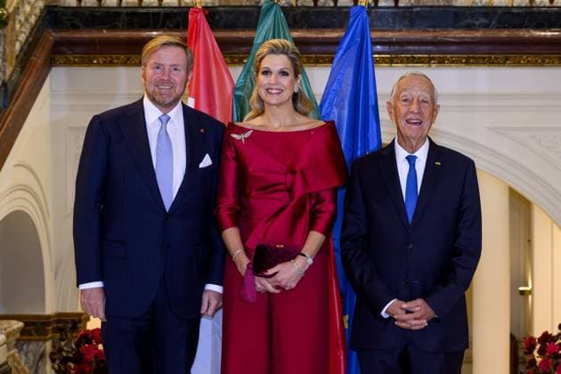 Entertainment Themen der Woche KW50 Entertainment Bilder des Tages Den Haag, The Netherlands, 2024-12-11 20:04:11 THE HAGUE, 11-12-2024, KITAt the invitation of His Majesty the King, the President of Portugal, Marcelo Rebelo de Sousa, is paying a state visit to the Netherlands. Portugal and the Netherlands have had diplomatic relations since 1664 and both countries traditionally share an international, maritime orientation. PHOTO: NLBeeld Patrick van EmstIn the photo: The Portuguese President offers the Royal Couple in Amsterdam a musical performance asan and a reception in the building of the KIT, formerly the Royal Tropical Institute. Credit: NL Beeld Patrick van Emst  Copyright: xx x