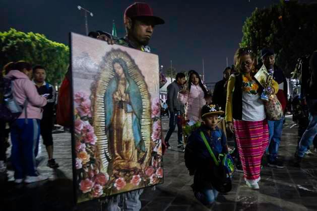 December 12, 2024: Mexico City, Mexico. Millions of pilgrims from all over Mexico arrive at the Basilica of Guadalupe in the country s capital to celebrate the Virgin on her day. - ZUMAl178 20241212_znp_l178_001 Copyright: xCristianxLeyvax