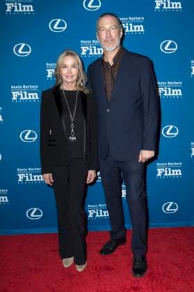 Bo Derek with husband John Corbett at the 17 Kirk Douglas Award for Excellence in Film ceremony at the 40 Santa Barbara International Film Festival at the Ritz Carlton Bacara Hotel Santa Barbara, 11 12 2024 Foto:xC.xVanxWagonerx xFuturexImagex douglas_4206