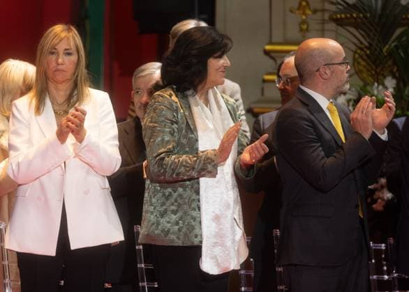 The President of the European Parliament, Roberta Metsola, receives the Forum Europe 2024 Award I D The President of the General Council of the Judiciary, Isabel Perelló, the Director of the National Intelligence Center CNI, Esperanza Casteleiro and the Government Delegate in the Community of Madrid, Francisco Martín, applaud during the ceremony in which the President of the European Parliament receives the Forum Europe 2024 Award, at the Teatro Real in Madrid, on December 13, 2024, in Madrid Spain Metsola has received the recognition for her political career, her contribution to the construction of Europe, her ties of friendship with Spain and her permanent vocation of service and commitment to strengthen the European Union, its tradition Copyright: xEduardoxParrax 6404746