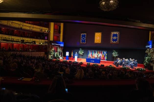 Forum Europa 2024 Award ceremony for Roberta Metsola in Madrid - 13 Dec 2024 Panoramic view of the Teatro Real during the Forum Europa 2024 Award ceremony for Roberta Metsola, President of the European Parliament. Madrid Spain Copyright: xDavidxCanalesx xSOPAxImagesx DCNEFMetzola241211-32