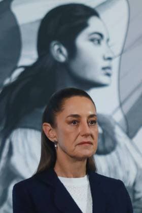 Mexico™s President Claudia Sheinbaum Briefing Conference Mexico s President Claudia Sheinbaum, speaking during a briefing conference about the reform against vapers and the integral project for the renovation of arts and cultural education schools, at the National Palace. on December 13, 2024 in Mexico City, Mexico. Mexico City CDMX Mexico Copyright: xCarlosxSantiagox