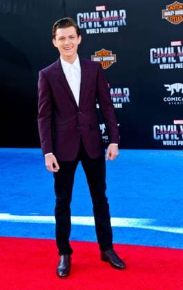World Premiere of Marvel s Captain America: Civil War Tom Holland 04 12 2016 World Premiere of Marvel s Captain America: Civil War held at Dolby Theater in Hollywood, CA Photo by Albert L. Ortega HollywoodNewsWire.co Hollywood California USA EDITORIAL USE ONLY Copyright: xHollywoodNewsWire.cox AlbertxL.xOrtegax hnphotos056573