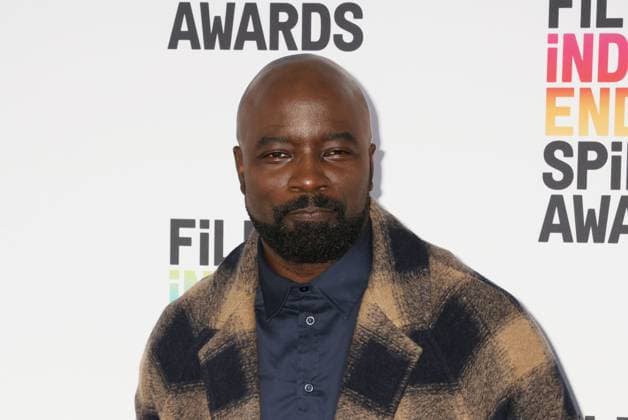 Mike Colter 03 04 2023 2023 Film Independent Spirit Awards held at the Santa Monica Beach in Santa Monica, CA Photo by Izumi Hasegawa HollywoodNewsWire.net Santa Monica CA USA EDITORIAL USE ONLY Copyright: xHollywoodxNewsxWirexInc.x IzumixHasegawax xHollywoodNewsWire.netx hnphotos089755