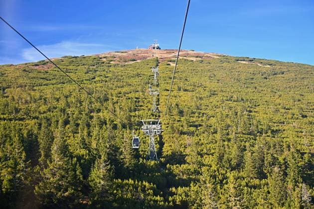 Snezka, der höchste Berg der Tschechischen Republik, Riesengebirge - Krkonose Nationalpark, Tschechische Republik und Polen - Europa. Snezka, der höchste Berg der Tschechischen Republik, Riesengebirge - Krkonose Nationalpark, Tschechische Republik und Polen - Europa. Copyright: xZoonar.com PetrxDvorakx 22494357