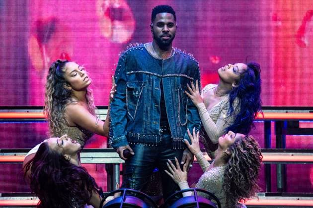 Bilder des Jahres 2024, Entertainment 12 Dezember iHeartRadio Q102 s Jingle Ball 2024 - Show Jason Derulo performs onstage during iHeartRadio Q102 s Jingle Ball 2024 Presented By Capital One at the Wells Fargo Center on December 16, 2024 in Philadelphia, Pennsylvania. Philadelphia Wells Fargo Center PA USA Copyright: xMattxBishop imageSPACEx