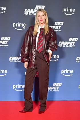 Entertainment Bilder des Tages Milan, Italy: Milan, red carpet Vip al moquette In the photo; Alessia Marcuzzi Milan Italy  - ZUMAp169 20241217_zea_p169_1485 Copyright: xSimonaxChiocciax