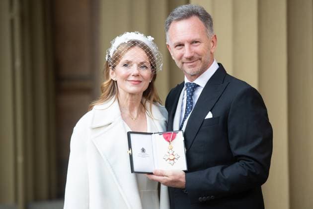 Entertainment Themen der Woche KW51 Bilder des Jahres 2024, Entertainment 12 Dezember Entertainment Bilder des Tages Investiture - Wednesday 18 December - Buckingham Palace, London Christian Horner, Team Principal and Chief Executive Officer of Red Bull Racing, of Brackley poses with wife Geri Horner (Geri Halliwell), as he is awarded a CBE (Commander of the Most Excellent Order of the British Empire) for services to Motor Sport at Buckingham Palace, London, England, UK on Wednesday 18 December, 2024., Credit:Justin Ng Avalon UK, England, London, Buckingham Palace  Copyright: xJustinxNgx xAvalonx 0948077901