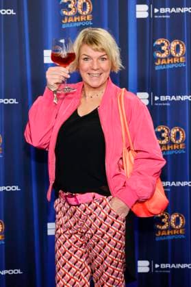 Bilder des Jahres 2024, Entertainment 12 Dezember Entertainment Bilder des Tages Komikerin Mirja Boes bei 30 Jahre Brainpool im Cinedom. Köln, 19.12.2024 NRW Deutschland *** Comedian Mirja Boes at 30 years of Brainpool in the Cinedom Cologne, 19 12 2024 NRW Germany Copyright: xChristophxHardtx