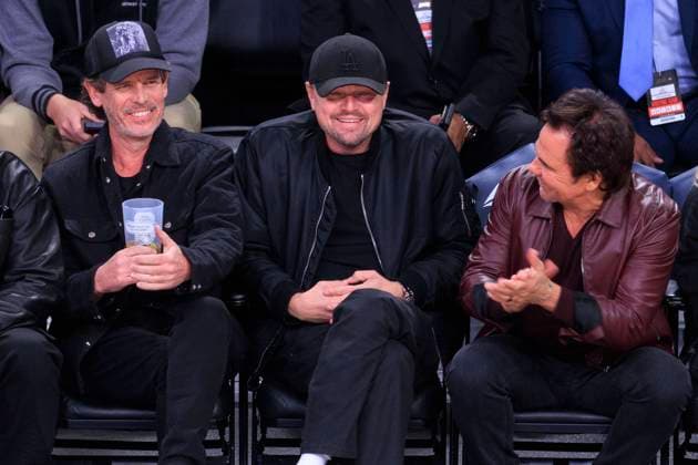 Bilder des Jahres 2024, Entertainment 12 Dezember Entertainment Themen der Woche KW52 Entertainment Bilder des Tages December 23, 2024, Los Angeles, California, USA: (C)Leonardo DiCaprio attends the regular season NBA game between the Los Angeles Lakers and the Detroit Pistons on Monday December 23, 2024 at Crypto.com Arena in Los Angeles, California. JAVIER ROJAS PI Los Angeles USA - ZUMAp124 20241223_zaa_p124_001 Copyright: xJavierxRojasx