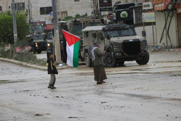 News Themen der Woche KW52 News Bilder des Tages Israeli army forces are seen during a raid in the Tulkarm refugee camp in the West Bank city of Tulkarm Israeli army forces are seen during a raid in the Tulkarm refugee camp in the West Bank city of Tulkarm, on 24 December 2024. Photo by Mohammed Nasser apaimages Tulkarm West Bank Palestinian Territory 241224_Tulkarm_MN_00(14) Copyright: xapaimagesxMohammedxNasserx xapaimagesx