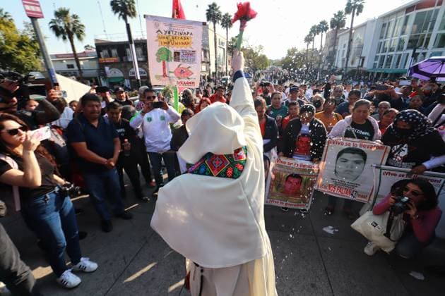 Relatives of the 43 missing students from Ayotzinapa take part during a demonstration from the Glorieta de Peralvillo to the Basilica of Guadalupe. on December 26, 2024 in Mexico City, Mexico. Mexico City Mexico - ZUMAe321 20241226_zia_e321_033 Copyright: xCarlosxSantiagox