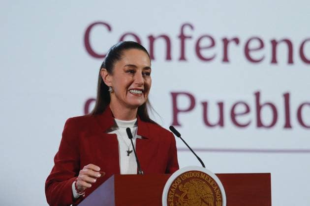 Sheinbaum Holds A Press Briefing - Mexico City Mexico’s President, Claudia Sheinbaum speaking about the tax system and the Mexicana de Aviación s first anniversary during a briefing conference at National Palace. Mexico City, Mexico, December 26, 2024. Photo by Carlos Santiago Eyepix Group ABACAPRESS.COM Mexico City Mexico  Copyright: xEyepix ABACAx