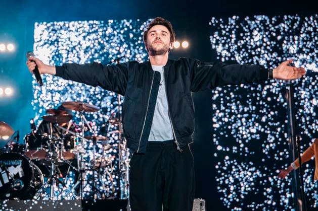 Bilder des Jahres 2024, Entertainment 12 Dezember Clueso live bei seinem Weihnachten zu Hause -Konzert in der Messehalle. Erfurt, 28.12.2024 Foto:xM.xKremerx xFuturexImagex clueso_4216
