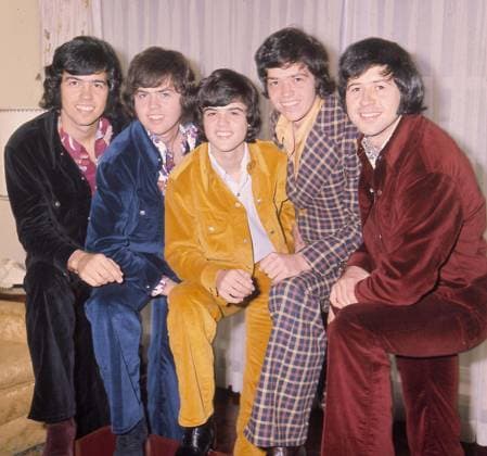 THE OSMONDS American Family Pop Group (no left to right):- ALAN: MERILL:JAY:WAYNE:DONNY COMPULSORY CREDIT: UPPA Photoshot Photo CGH 038616 29.10.1972 THE OSMONDS American Family Pop Group (no left to right):- ALAN: MERILL:JAY:WAYNE:DONNY COMPULSORY CREDIT: Starstock Photoshot Photo CGH 038616 29.10.1972, Credit:Photoshot Avalon United Kingdom  Copyright: xPhotoshotx xAvalonx PCN_OBIT_Wayne_Osmond_506420806