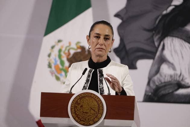 President Sheinbaum News Conference - Mexico Mexico’s President, Claudia Sheinbaum speaking during a briefing conference at National Palace. on January 2, 2025 in Mexico City, Mexico. Photo by Luis Barron Eyepix Group ABACAPRESS.COM Mexico City Mexico  Copyright: xBarronxLuis Eyepix ABACAx