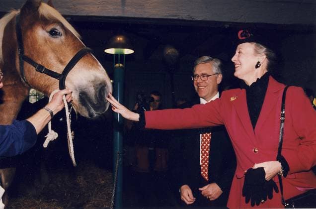 Archivbilder der Woche KW01 Copenhagen DenmarK 02 november 1997 historial images )H.M.The Quen margrethe II of denmark visit carlsberg foundattion in copenhagen. (Photo.Francis Joseph Dean Dean Pictures) (Not for commercial use)