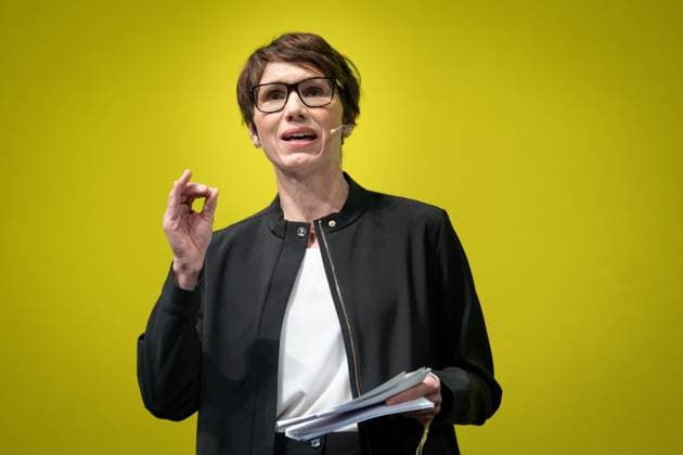 FDP Dreikoenigstreffen in Stuttgart Judith Skudelny die Spitzenkandidatin der FDP Baden-Wuerttemberg bei ihrer mitreisenden Rede auf der Buehne im Rahmen der Dreikoenigskundgebung der Freien Demokraten im Opernhaus in Stuttgart, Stuttgart, 06.01.2025 Stuttgart Baden-Wuerttemberg Deutschland *** FDP Three Kings Rally in Stuttgart Judith Skudelny the top candidate of the FDP Baden Wuerttemberg during her traveling speech on stage at the Three Kings Rally of the Free Democrats at the Opera House in Stuttgart, Stuttgart, 06 01 2025 Stuttgart Baden Wuerttemberg Germany
