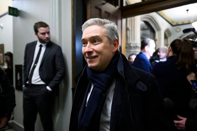 January 8, 2025, Ottawa, On, CANADA: Minister of Innovation, Science and Industry Francois-Philippe Champagne makes his way to a Liberal Party caucus meeting in West Block on Parliament Hill, in Ottawa, Wednesday, Jan. 8, 2025. Ottawa CANADA  - ZUMAc35_ 20250108_zaf_c35_023 Copyright: xJustinxTangx