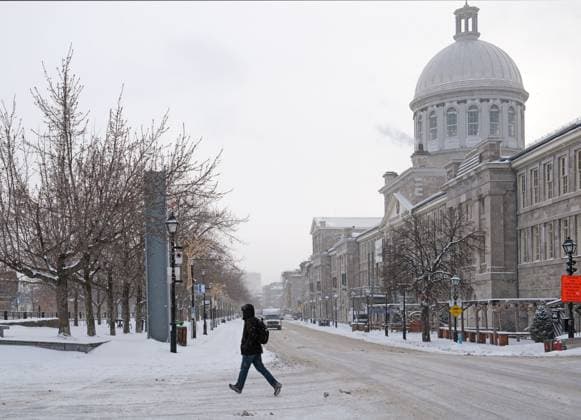 January 8, 2025, Montreal, Quebec, Canada: Views from the streets in Montreal in winter time Montreal Canada - ZUMAs278 20250108_zip_s278_004 Copyright: xSerkanxSenturkx