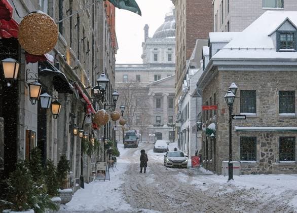 January 8, 2025, Montreal, Quebec, Canada: Views from the streets in Montreal in winter time Montreal Canada - ZUMAs278 20250108_zip_s278_020 Copyright: xSerkanxSenturkx