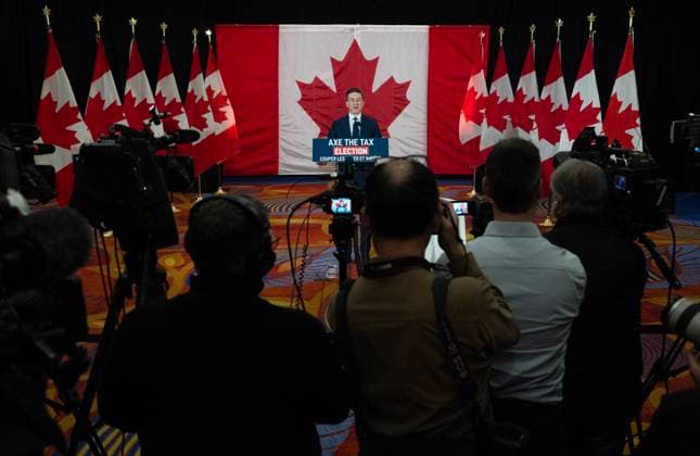 January 9, 2025, Ottawa, On, Canada: Conservative leader Pierre Poilievre speaks with reporters during a news conference, Thursday, Jan. 9, 2025 in Ottawa. Ottawa Canada  - ZUMAc35_ 20250109_zaf_c35_018 Copyright: xAdrianxWyldx