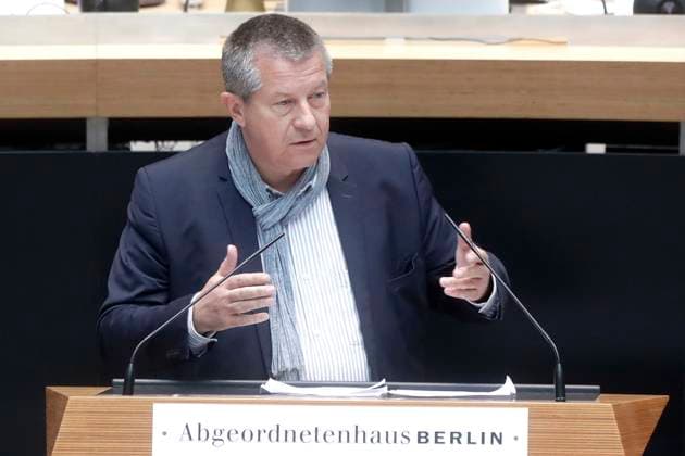 Christian Goiny, CDU, Rede in der 19. Plenarsitzung Berliner Abgeordnetenhaus, Landesparlament, Berlin, Sondersitzung zum Nachtragshaushalt, Aenderung des Haushaltsgesetz 2022 2023, Berlin Deutschland, Germany *** Christian Goiny, CDU, Speech in the 19 Plenary session Berlin House of Representatives, State parliament, Berlin, Special session to Supplementary budget, Change of Budget Law 2022 2023, Berlin Germany, Germany