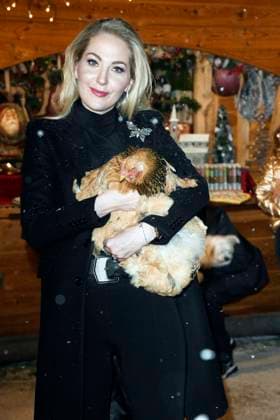 Kathrin Glock Voreroeffnung Weihnachtsmarkt Gut Aiderbichl in Henndorf bei Salzburg, Salzburg Oesterreich, Austria *** Kathrin Glock Pre-opening Christmas market well Aiderbichl in Henndorf at Salzburg, Salzburg Austria, Austria