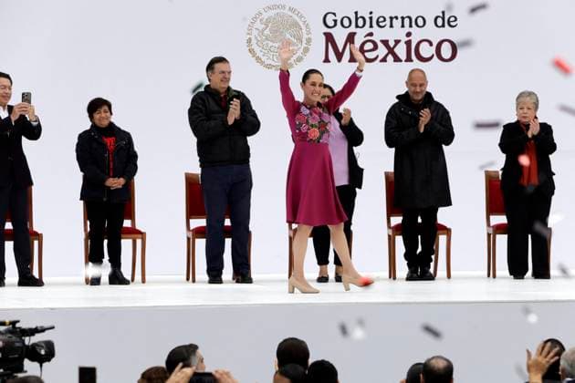 Claudia Sheinbaum Mark 100 Days As President Of Mexico Mexico s President Claudia Sheinbaum, waves for supporters at an event to mark her first 100 days as President of Mexico at the Zocalo main Square. on January 12, 2025 in Mexico City, Mexico. Photo by Luis Barron Eyepix Group ABACAPRESS.COM Mexico City Mexico  Copyright: xBarronxLuis Eyepix ABACAx