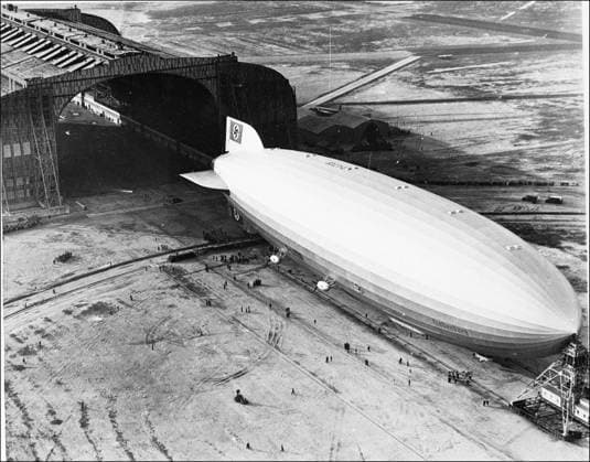 Ancestor : ZEPPELIN L.Z. 129 1936- ZEPPELIN L.Z. 129-HINDENBURG Germany  Copyright: xx