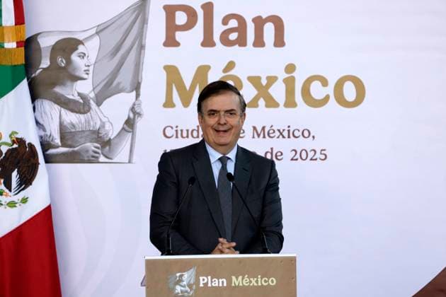Minister of Economy Marcelo Ebrard speaking during the presentation of Plan Mexico with the objective of reducing Asian imports, to the benefit of national and regional production, at the National Museum of Anthropology. on January 13, 2025 in Mexico City, Mexico. Mexico City Mexico - ZUMAe321 20250113_zia_e321_013 Copyright: xLuisxBarronx