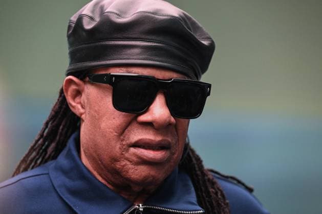 CES 2025 In Las Vegas LAS VEGAS, USA - JANUARY 09: Stevie Wonder, the legendary American musician, was spotted touring the Consumer Electronics Show (CES) in Las Vegas, Nevada, on January 9, 2025. Las Vegas United States  Copyright: xArturxWidakx originalFilename: widak-ces2025i250109_npWIw.jpg