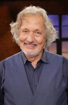 Konrad Beikircher, Kabarettist, zu Gast bei der Aufzeichnung der Sendung Koelner Treff in Koeln am 19.02.16. Ausstrahlung der Sendung am 19.02.2016 im WDR Fernsehen um 22:10 Uhr. Nordrhein-Westfalen Nordrhein-We Germany *** Konrad Beikircher, Cabaret artist, to Guest at the Recording the Broadcast Koelner Meet in Cologne on 19 02 16 Broadcast the Broadcast on 19 02 2016 at WDR Television at 22 10 Clock North Rhine Westphalia North Rhine We Germany