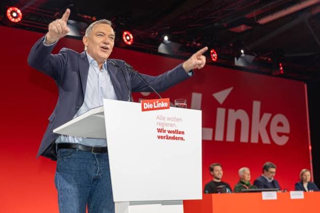 Jan van Aken; Bundesparteitag LINKE 2025, am 18.01.2025 in Berlin, (STATION), Deutschland *** Jan van Aken Federal Party Conference LINKE 2025, on 18 01 2025 in Berlin, STATION , Germany